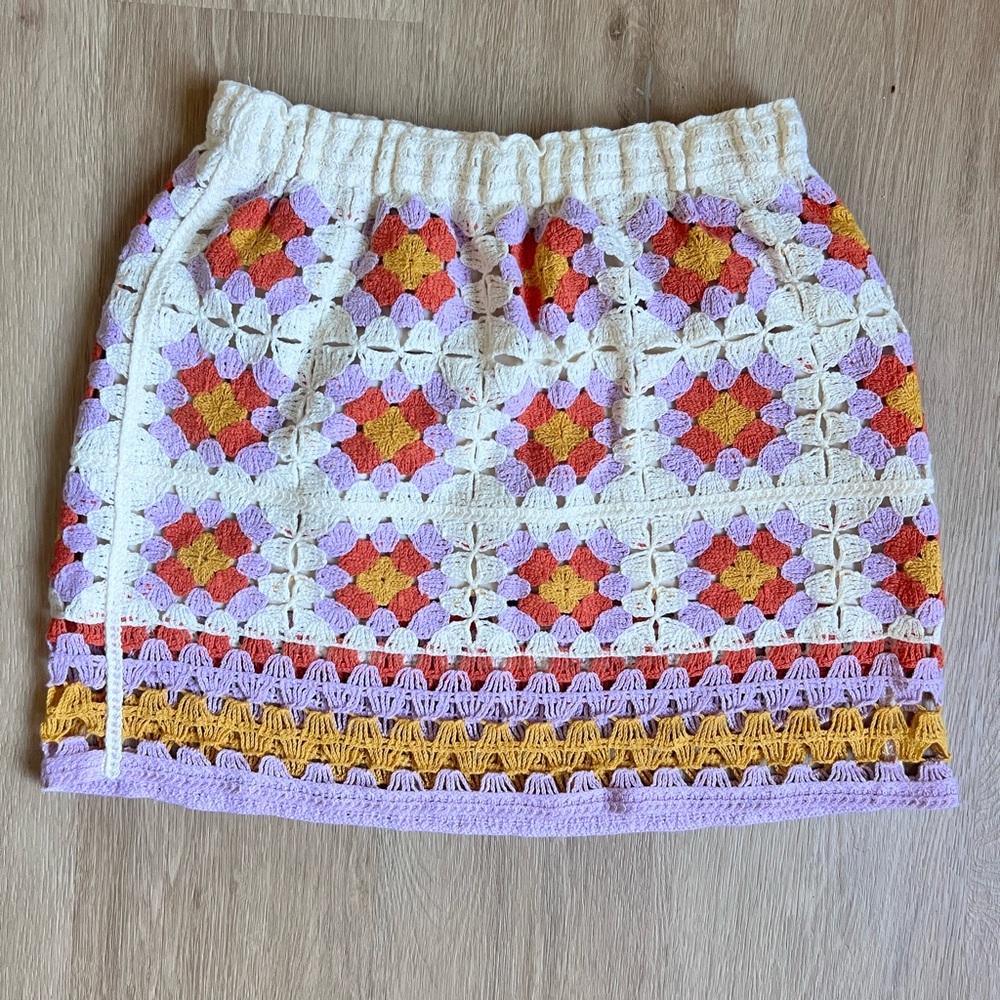 QED London Multicolor Crochet Mini Skirt